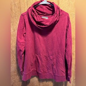 Cabela's brand Woman's hooded shirt